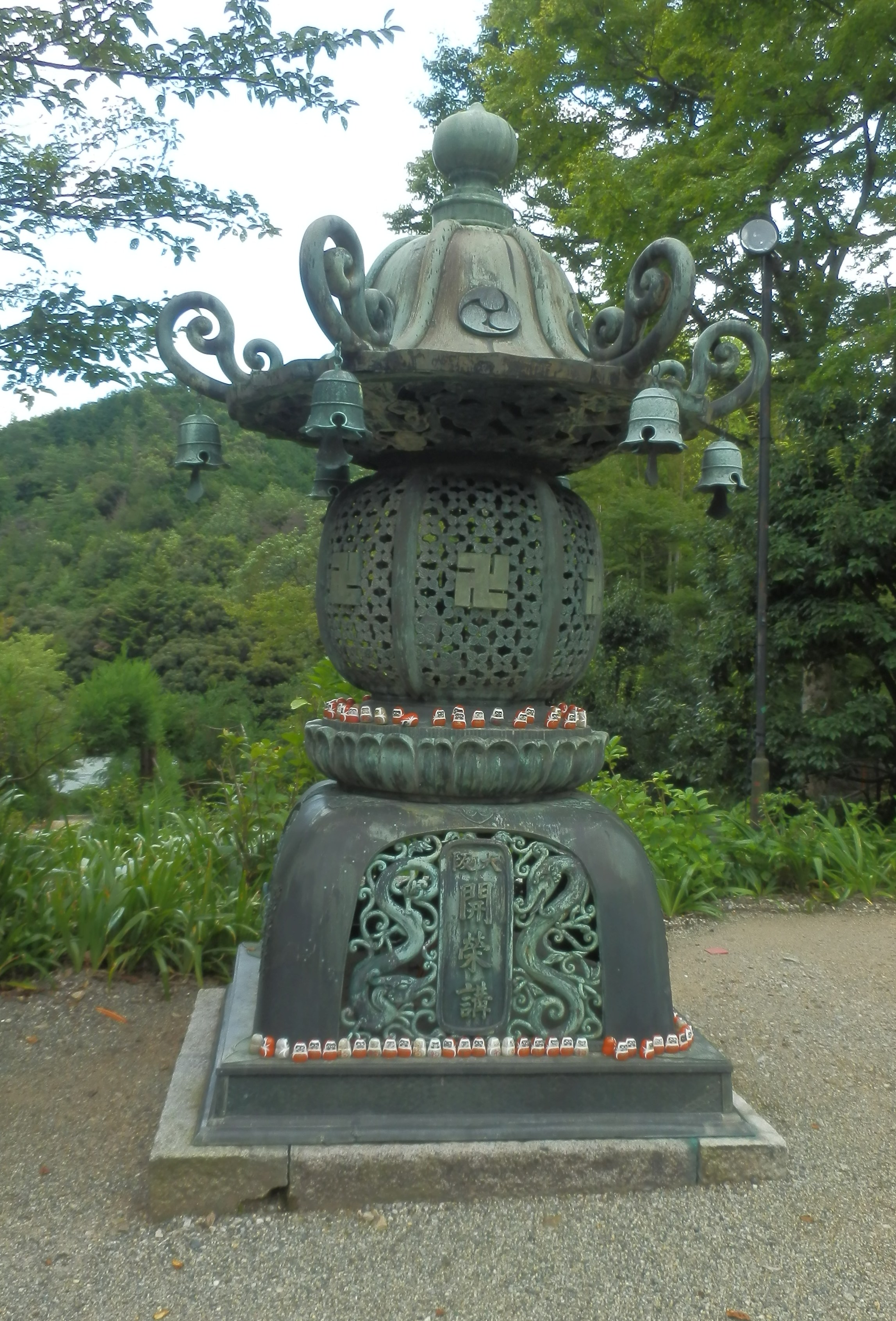 Saigoku Kannon Pilgrimage: å‹å°¾å¯º â€“ The Temple of Winnerâ€™s Luck